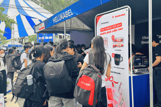 Gian hàng tại HCMUTE Career Fair 2025 Gian hàng tại HCMUTE Career Fair 2025