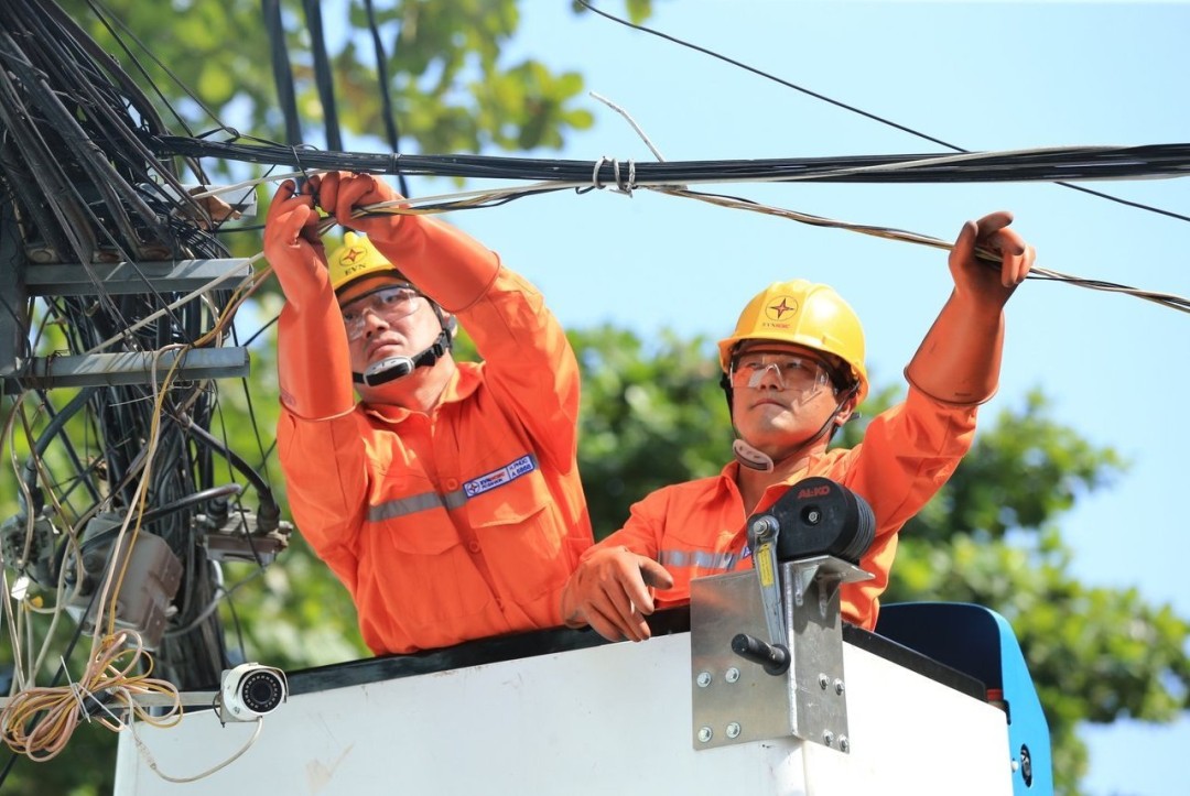 National electricity consumption exceeded 1 billion kWh/day for the first time National electricity consumption exceeded 1 billion kWh/day for the first time