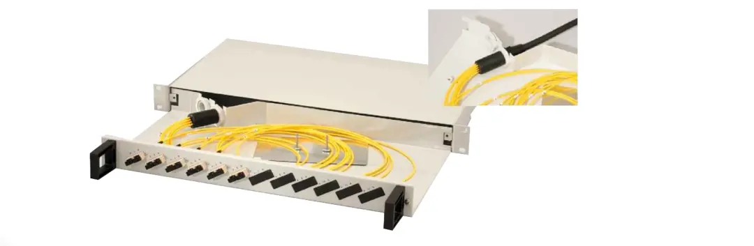 Các hộp nối thuộc dòng này thích hợp làm bộ phận kết nối cho cáp quang có rãnh đã được chế tạo sẵn
