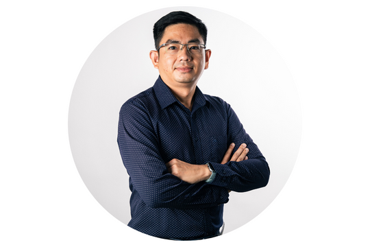 Anh Nguyễn Duy Khoa, Business Development Manager của Công Ty TNHH phân phối Ngọc Bảo là một trong những đối tác thân thiết của công ty chúng tôi.