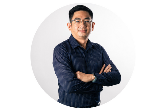 Mr. Nguyen Duy Khoa is one of our close partners and has experience working in the solar energy market that distributes and supplies signal and control cables for solar projects.