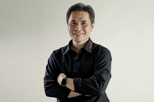 Mr. Prapan Angsuthasawit, Director of HELUKABEL Vietnam.